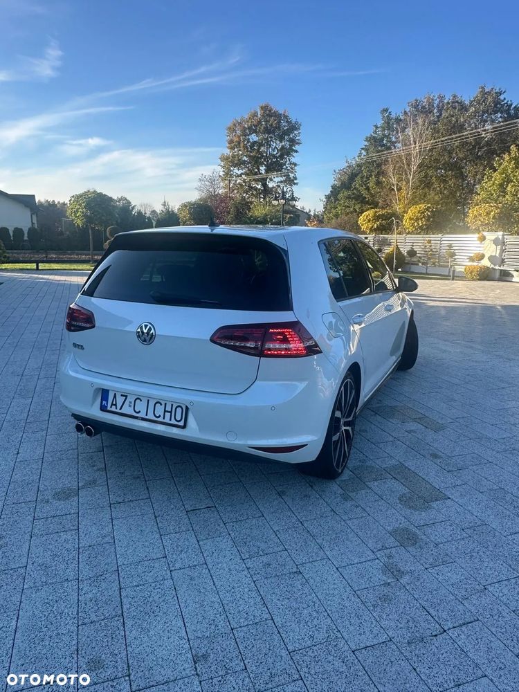 Volkswagen Golf 2.0 TDI BMT GTD DSG - 15