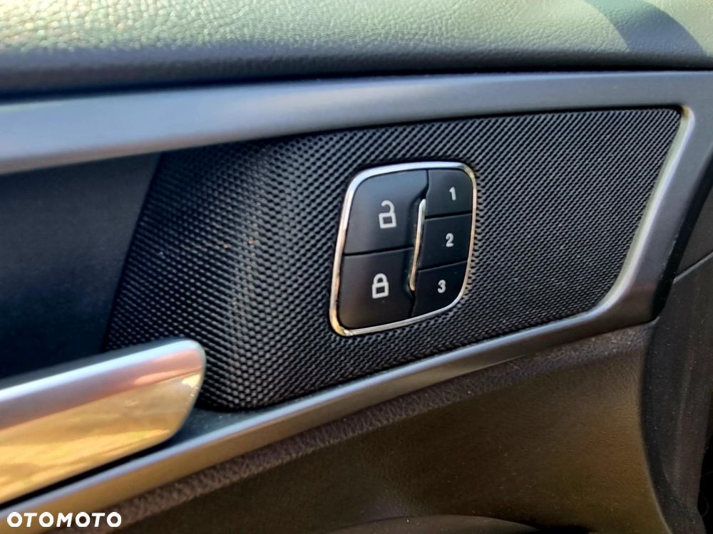 Ford Mondeo 2.0 TDCi STart-Stopp PowerShift-Aut Titanium - 16