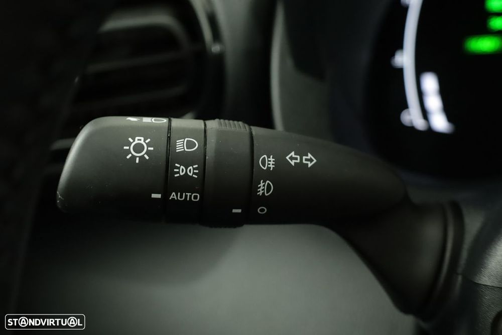 Toyota Yaris Cross 1.5 HDF Comfort - 17