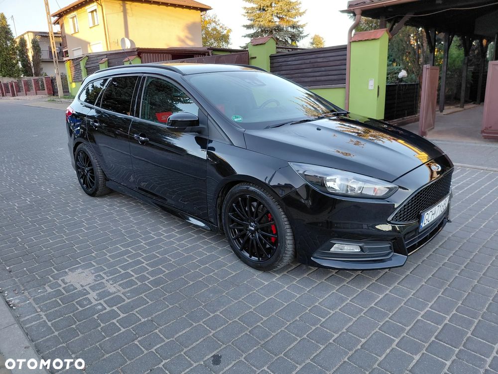 Ford Focus 2015 photo 3