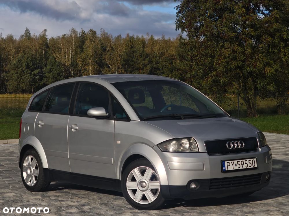 Audi A2 1.6 - 12