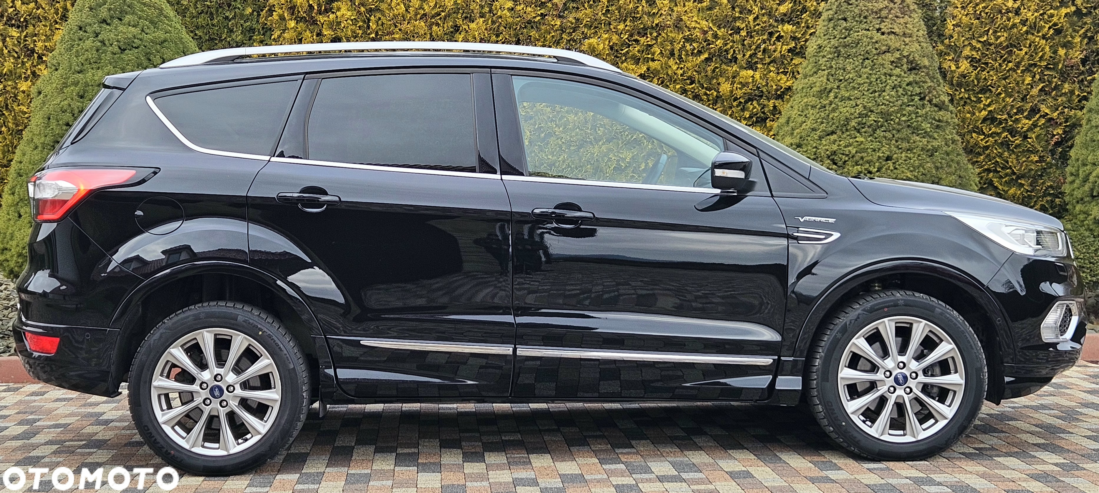 Ford Kuga 2.0 TDCi 4x4 Vignale - 13