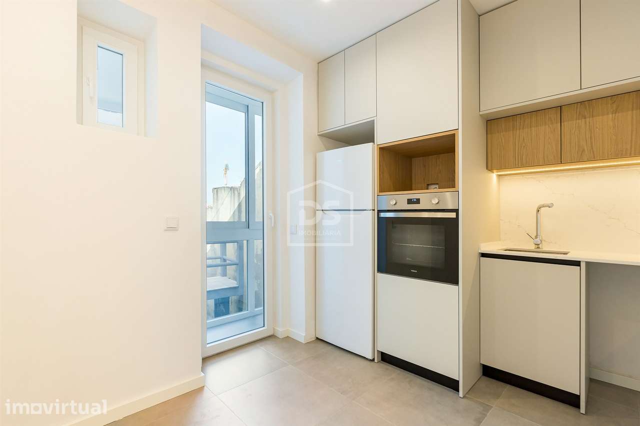 Apartamento T4 Venda em Avenidas Novas,Lisboa - Grande imagem: 4/25