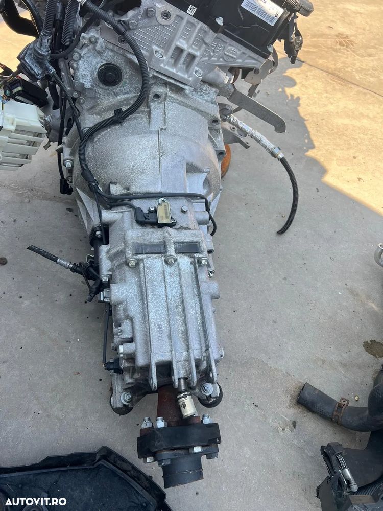 Cutie viteze BMW Seria 3 E90 Facelift manuala 6 trepte - 2