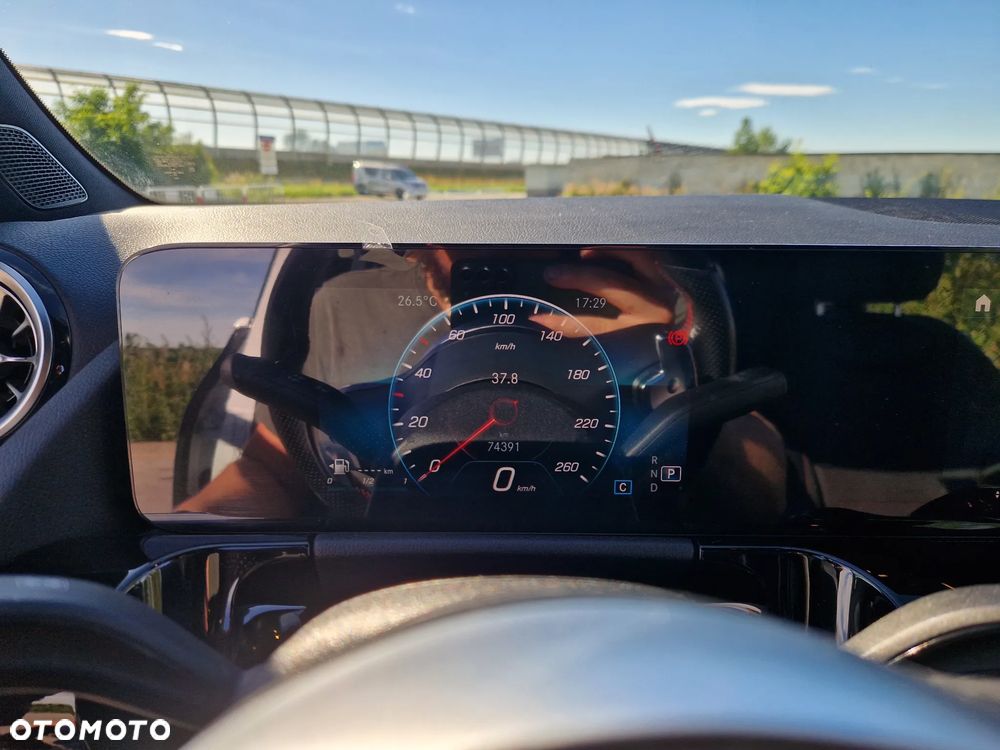 Mercedes-Benz GLA 200 Edition 1 - 15