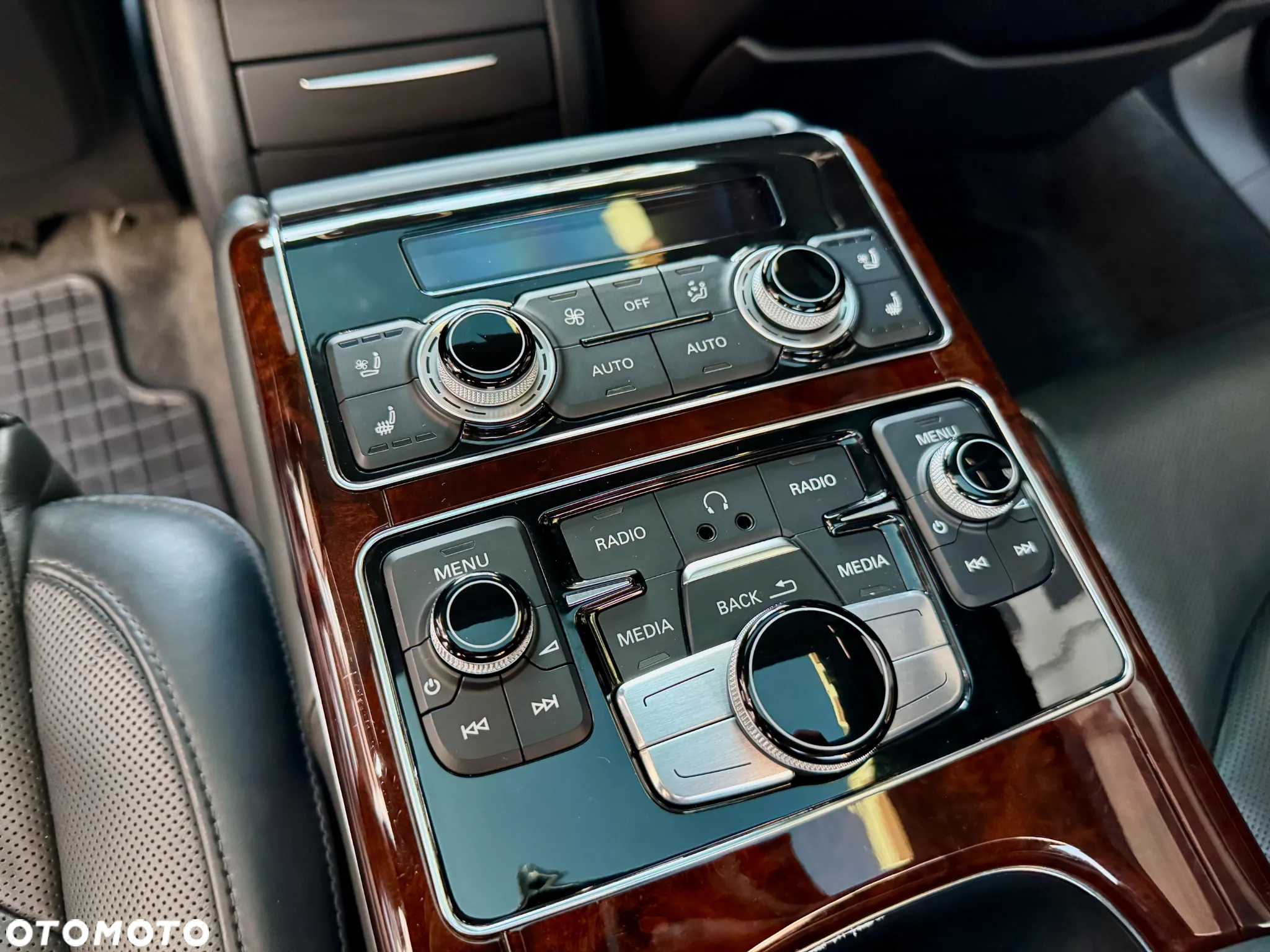 Audi A8 4.2 TDI L Quattro - 22