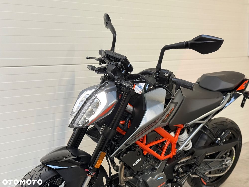 KTM Duke - 22