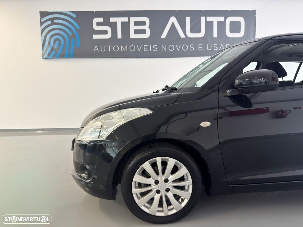 Suzuki Swift 1.2 VVT GLX - 13