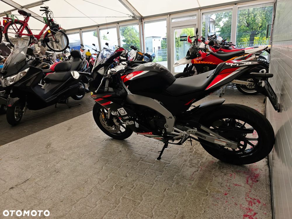 Aprilia SX - 16