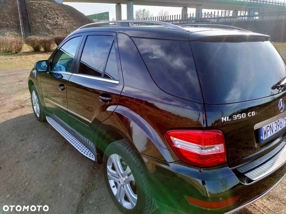 Mercedes-Benz ML - 14