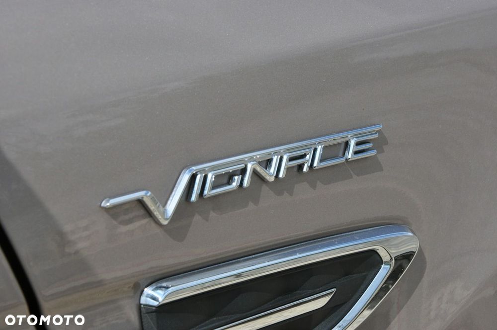 Ford Kuga 1.5 EcoBoost 2x4 Vignale - 23