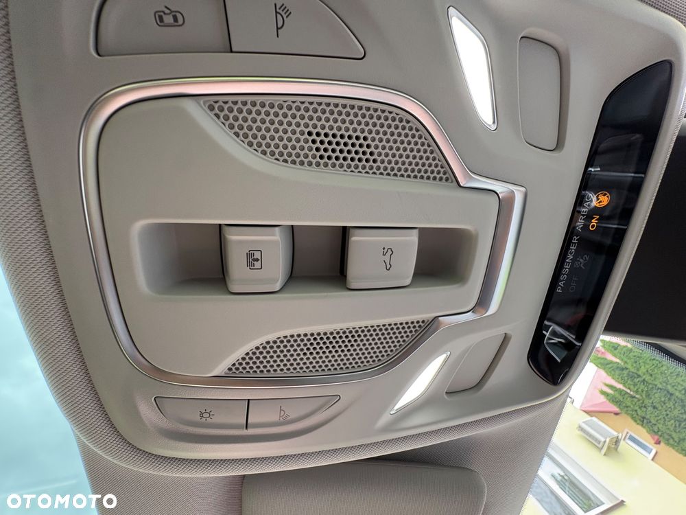 MG ZS 1.0 T-GDI Exclusive - 29