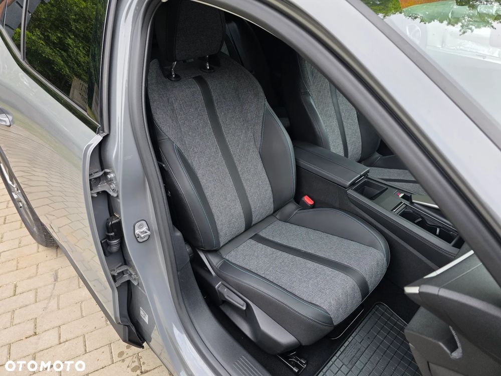 Peugeot 408 1.2 PureTech Allure S&S EAT8 - 18