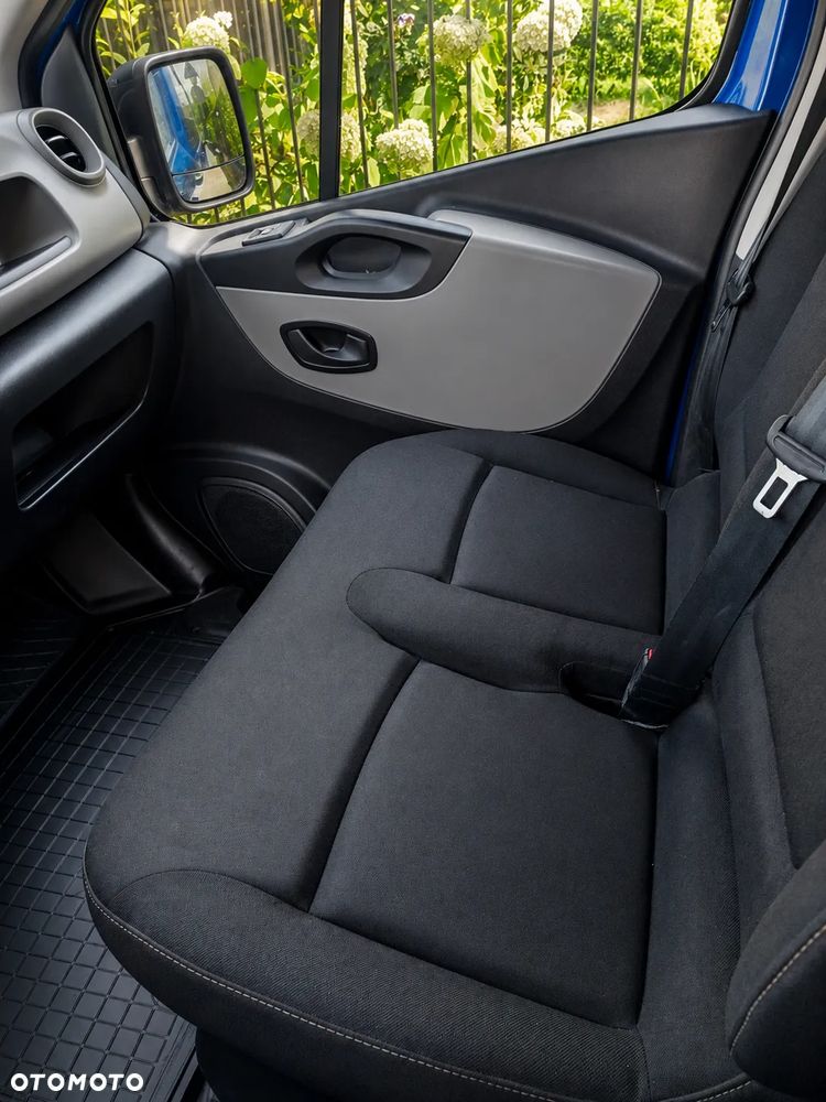 Renault Trafic - 6