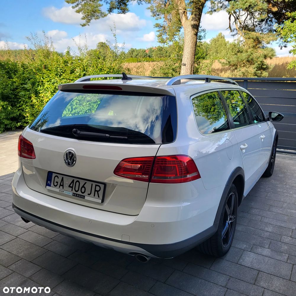 Volkswagen Passat 2.0 TDI 4Mot Highline DSG - 6