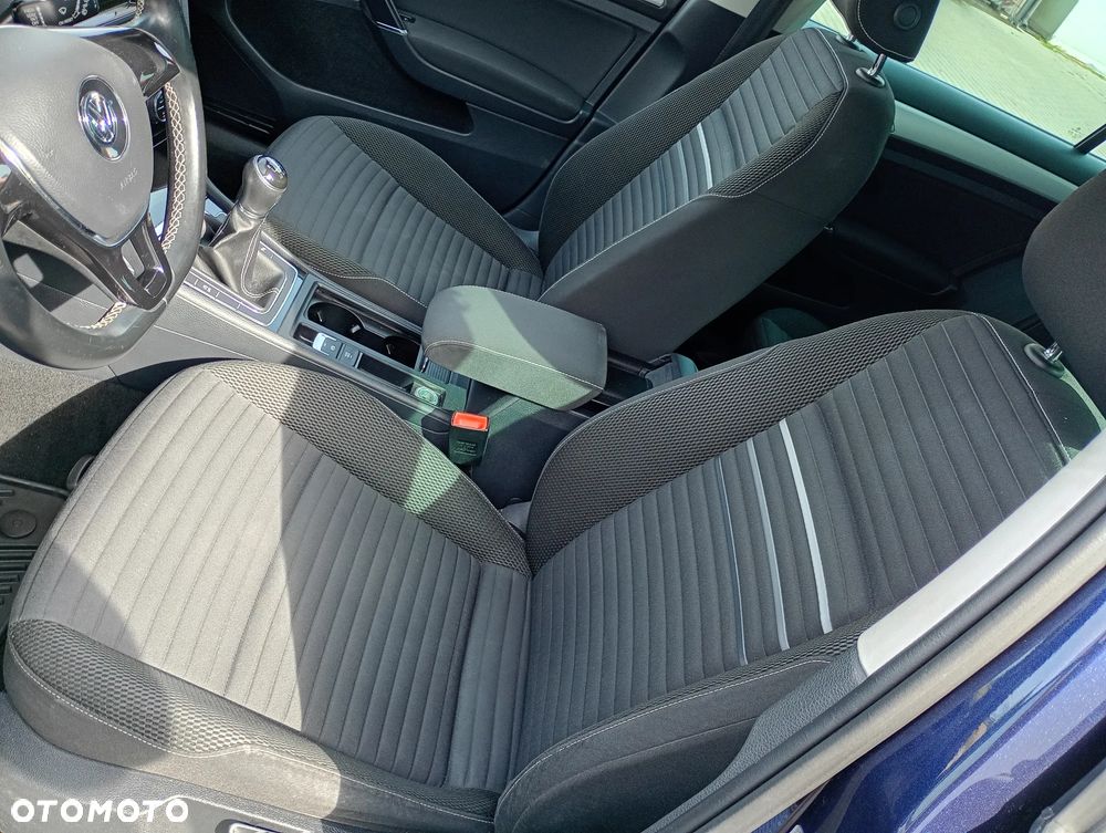 Volkswagen Golf 1.2 TSI BlueMotion Technology Cup - 15