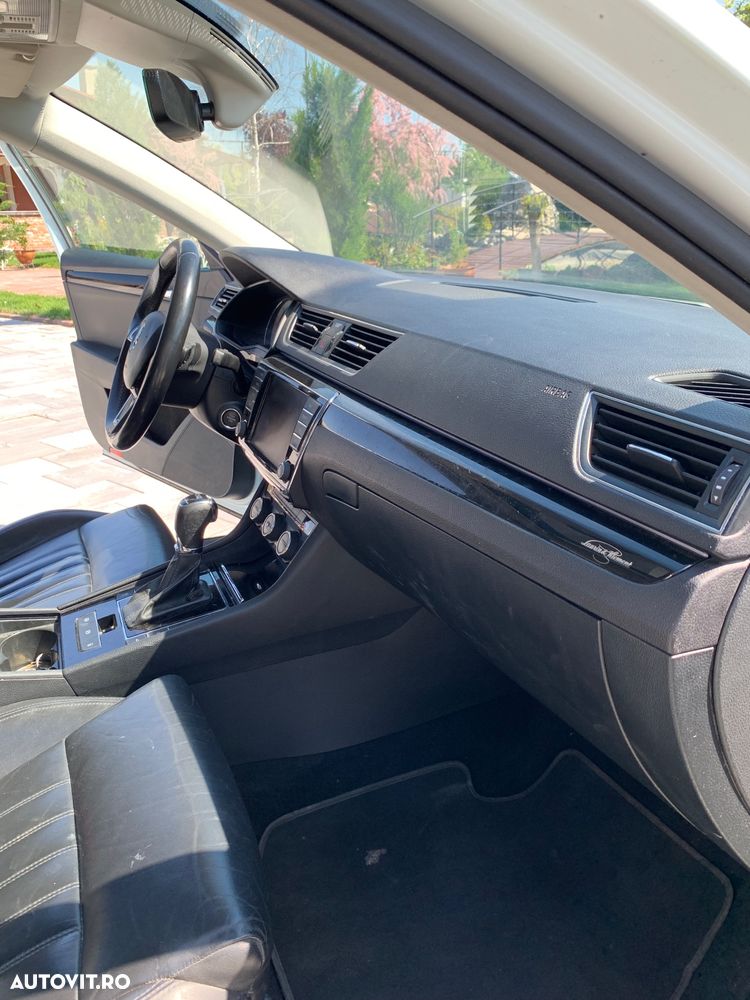 Skoda Superb 2.0 TDI DSG L&K - 19