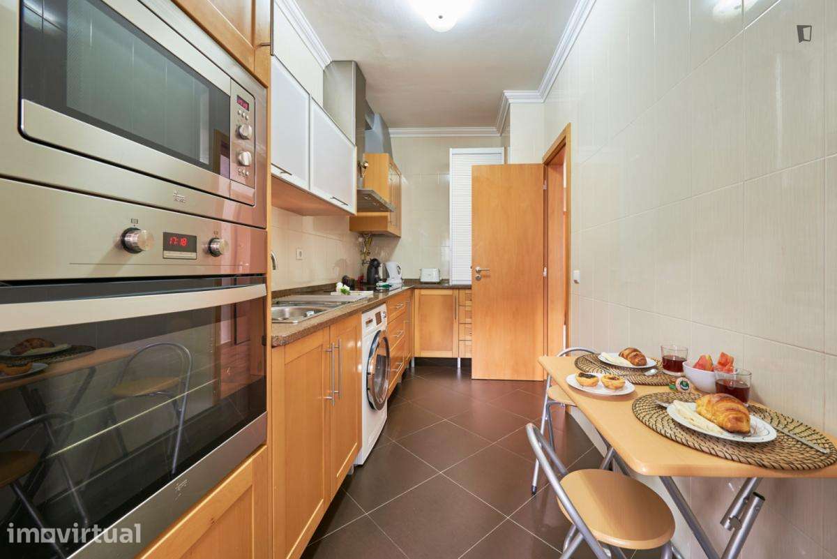 Apartamento com 1 quartos - localizado em Lumiar Lisbon - Grande imagem: 5/17