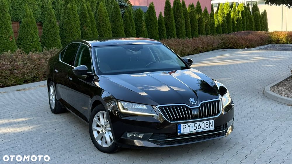 Skoda Superb 2.0 TDI Style - 3