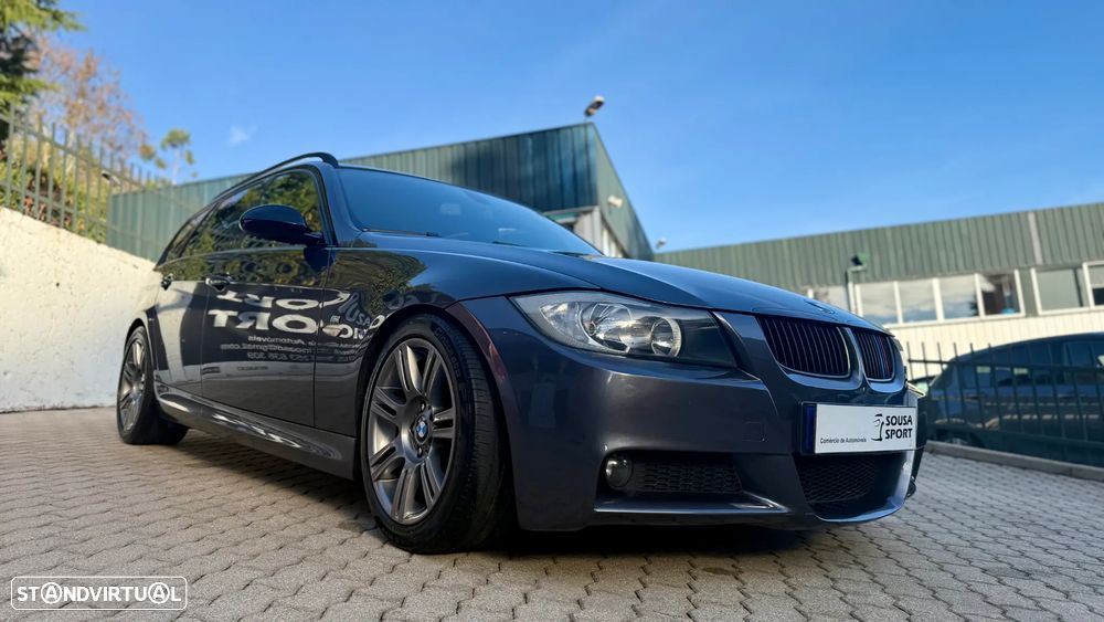 BMW 320 d Touring - 10