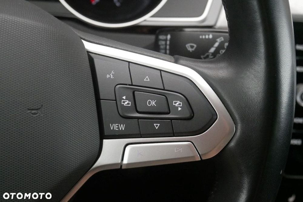 Volkswagen Passat Variant 2.0 TDI EVO Business - 24