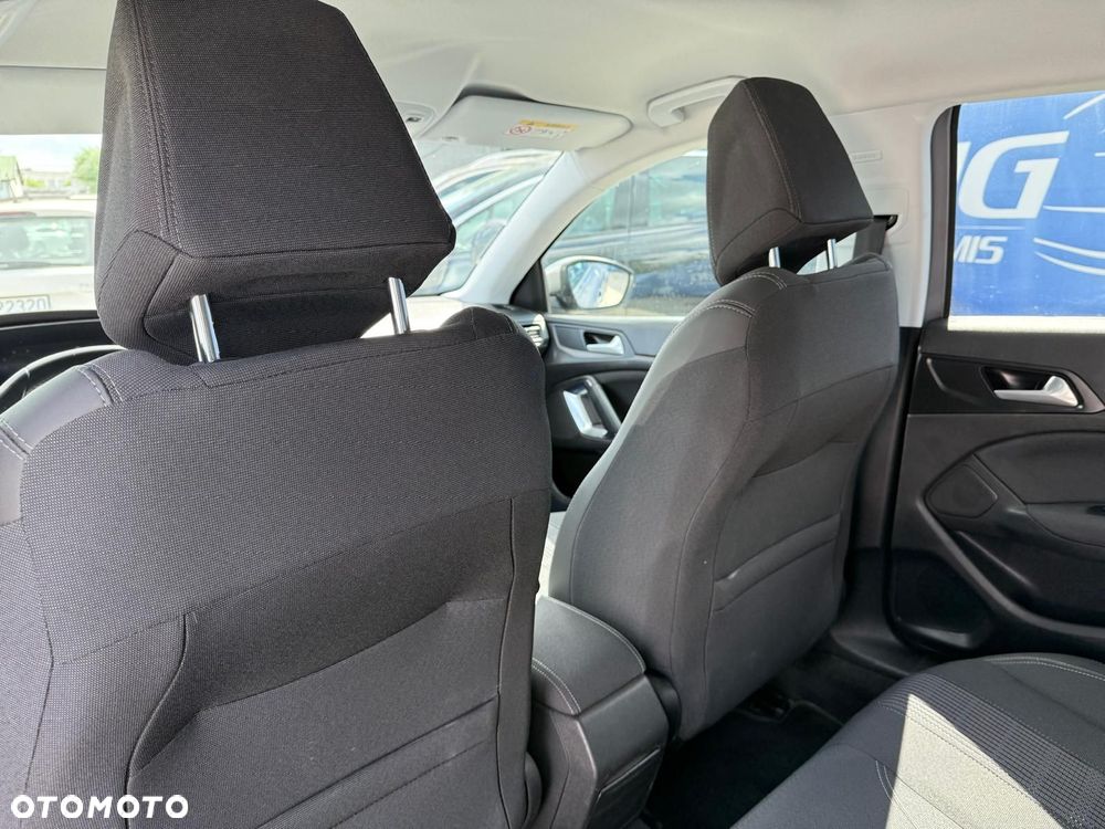 Peugeot 308 1.5 BlueHDi Allure S&S EAT8 - 14