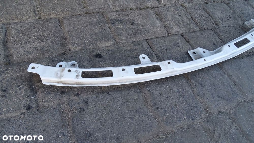 HONDA JAZZ 20r> - mocowanie zderzaka przedniego - 2