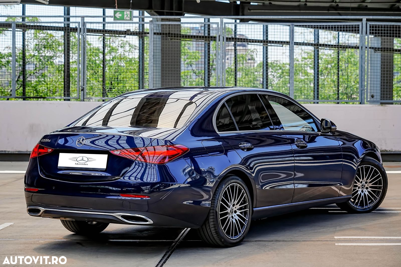 Mercedes-Benz C - 7