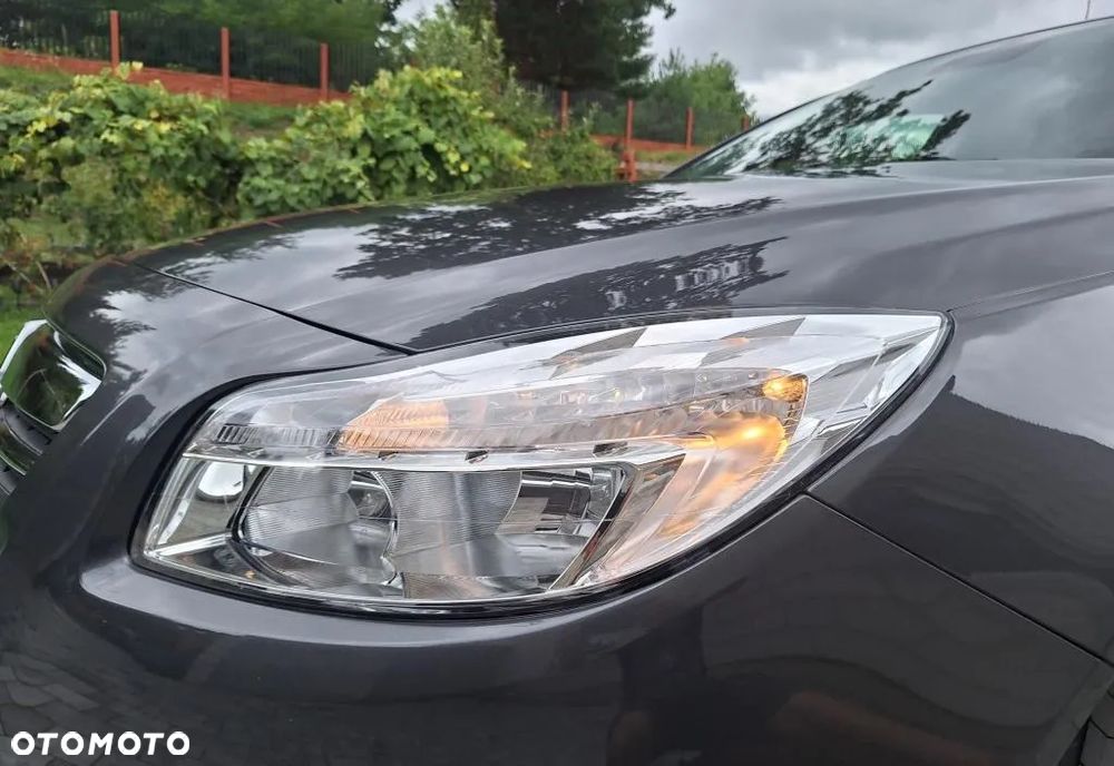 Opel Insignia 1.4 Turbo Sports Tourer ecoFLEXStart/Stop Design Edition - 2