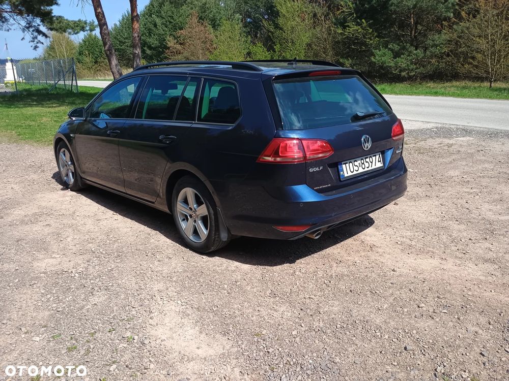 Volkswagen Golf 1.6 TDI BlueMotion Comfortline - 4