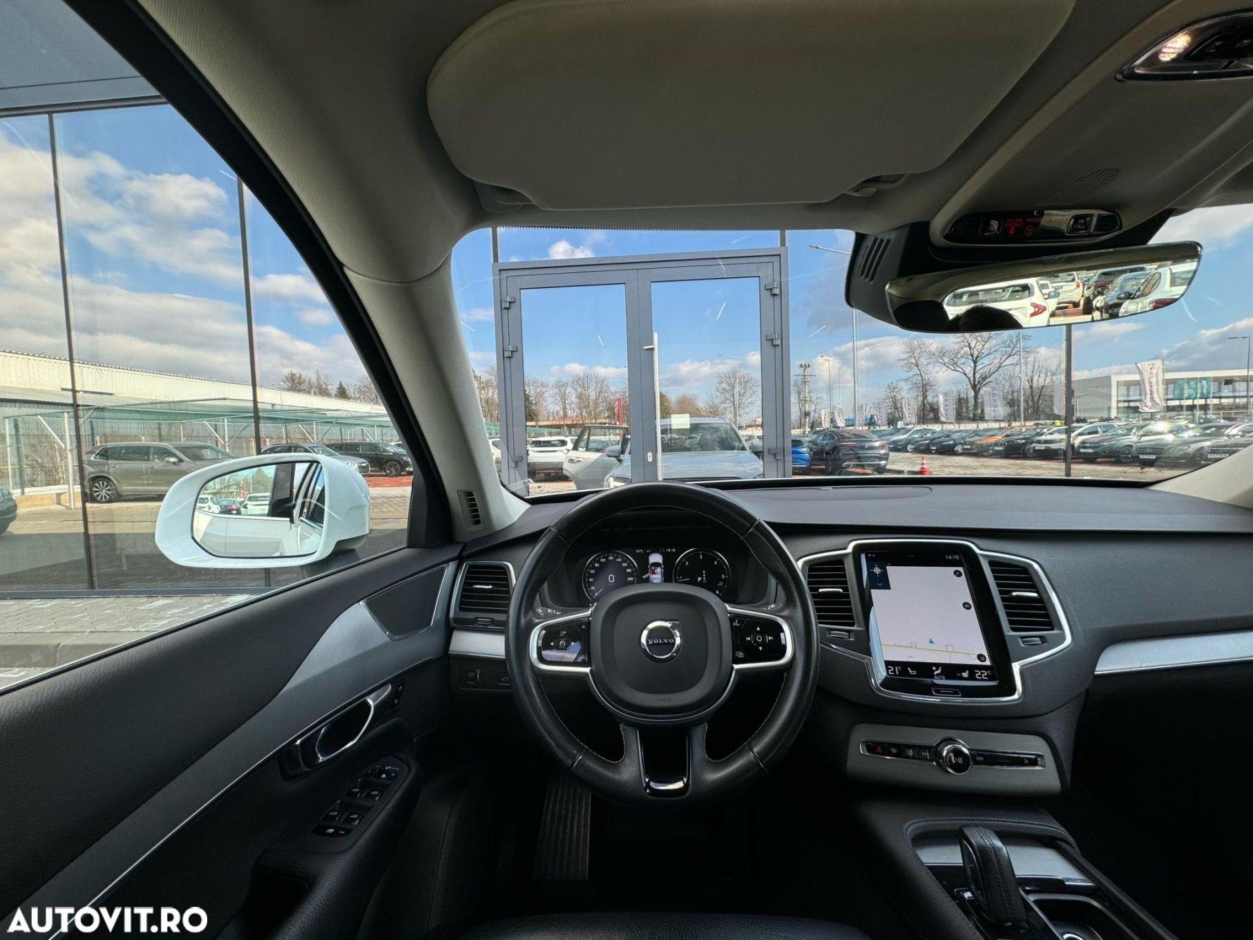 Volvo XC 90 B5 D AWD Geartronic Momentum Pro - 10