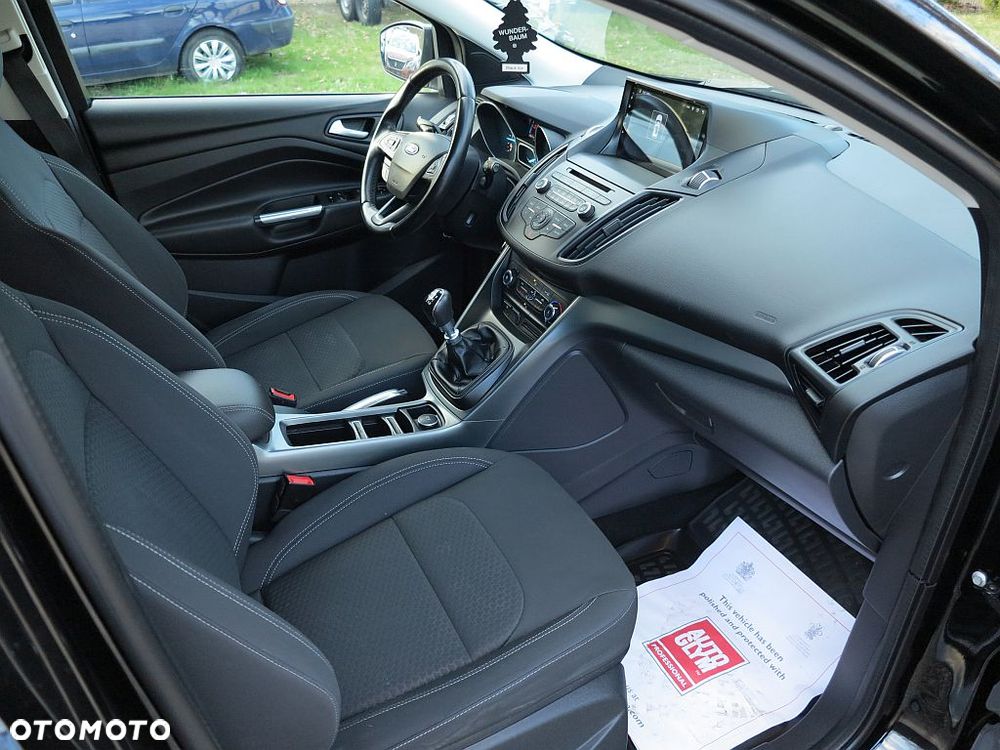 Ford Kuga 2.0 TDCi 4x4 Business Edition - 17
