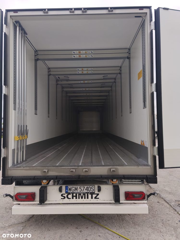 Schmitz Cargobull SKO 24/L - 6