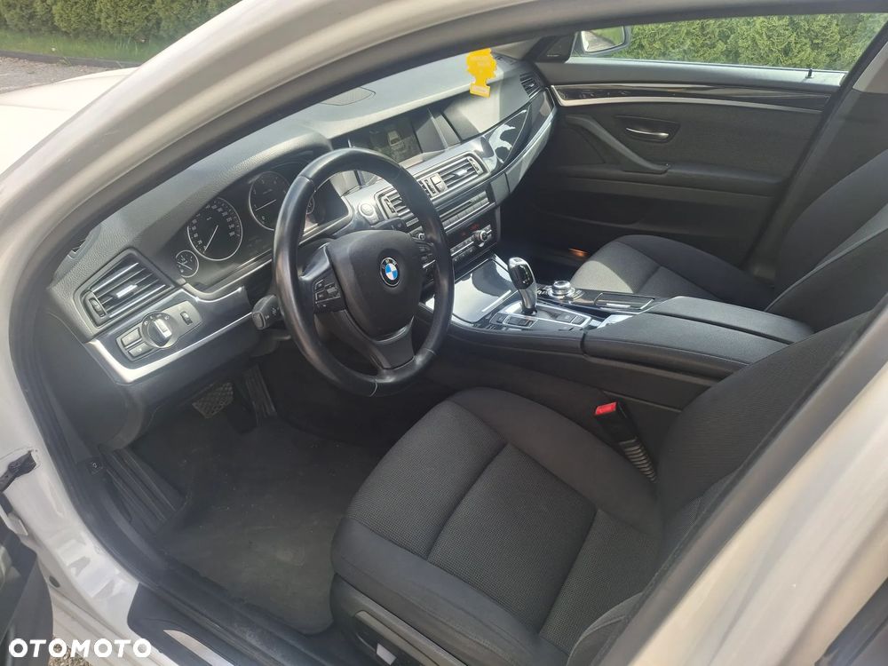 BMW Seria 5 520d - 9
