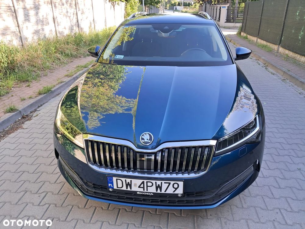 Skoda Superb 2.0 TSI Ambition DSG - 8