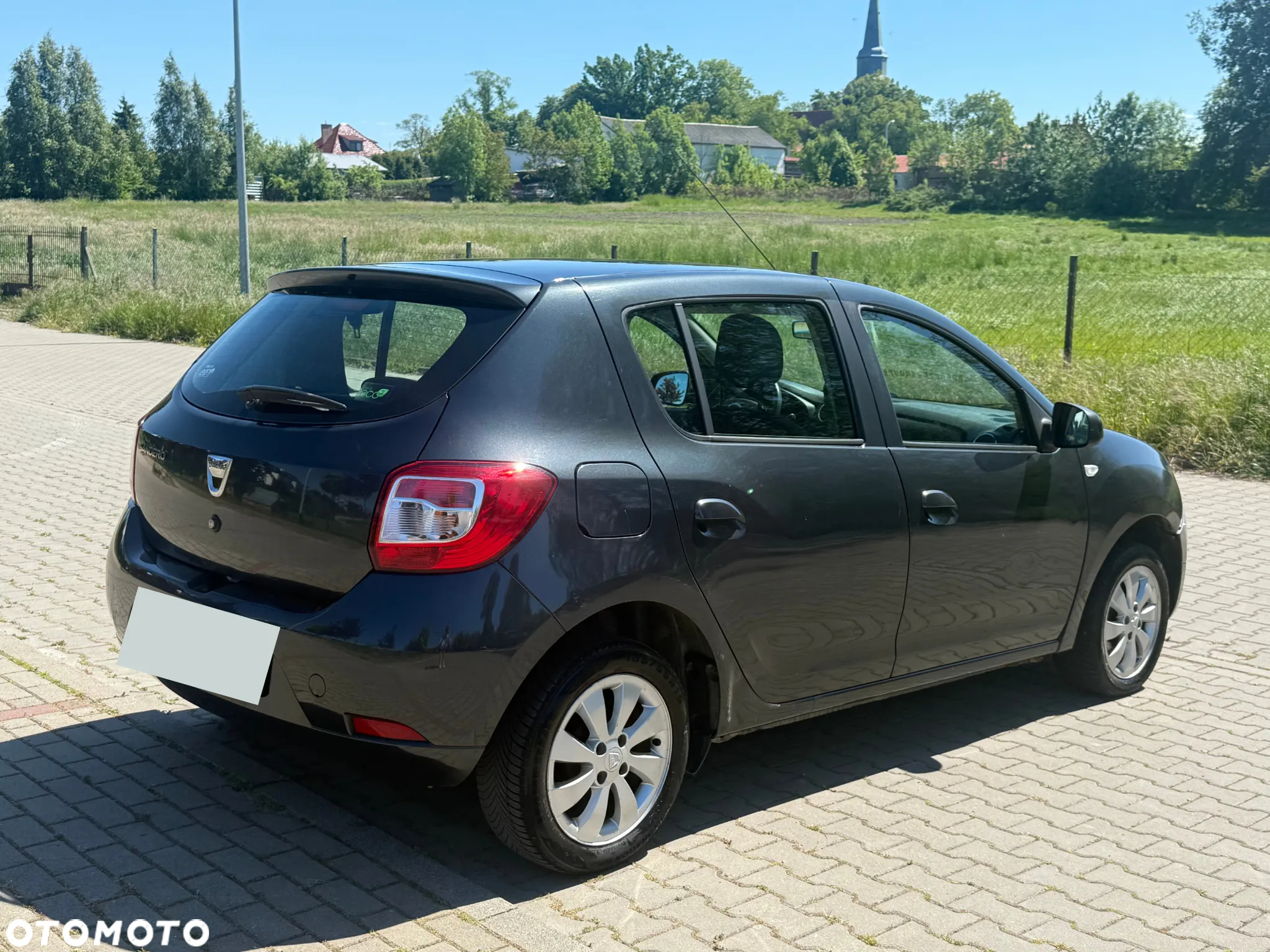 Dacia Sandero - 5