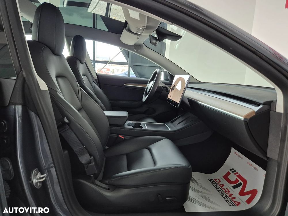 Tesla Model 3 Standard Reichweite Plus Hinterradantrieb - 13