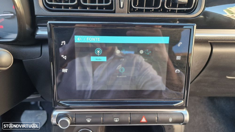 Citroën C3 1.2 PureTech Shine EAT6 - 25