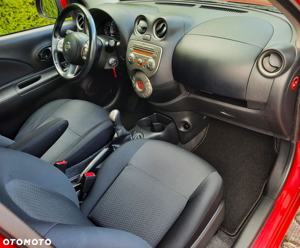 Nissan Micra 1.2 Bild der Frau - 9