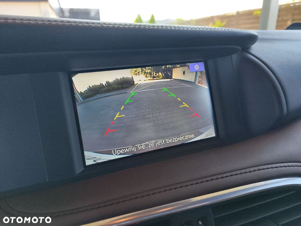 Infiniti QX30 2.2d Premium Tech AWD 7DCT - 27