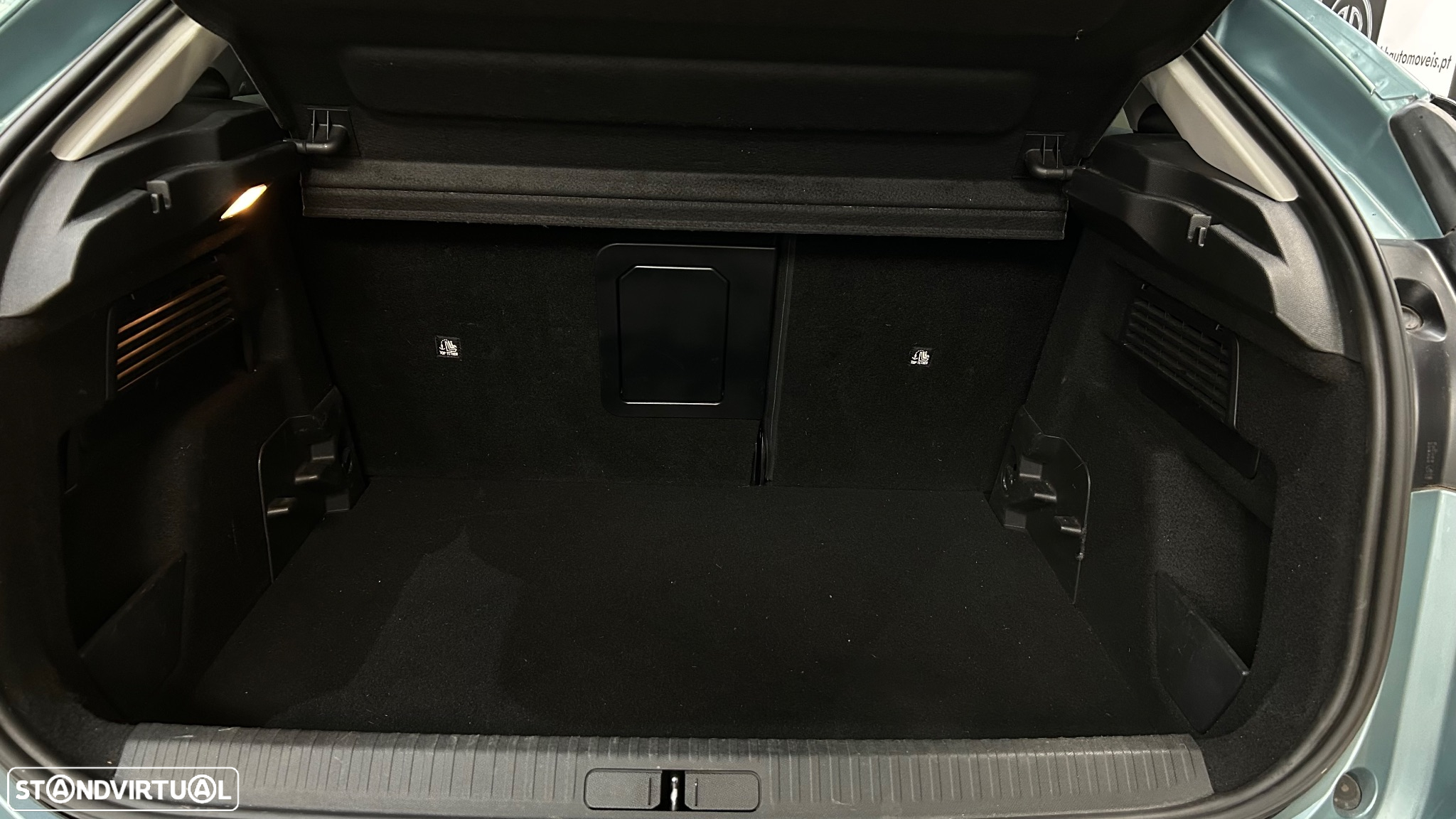 Citroën C4 1.2 PureTech Shine Pack EAT8 - 28