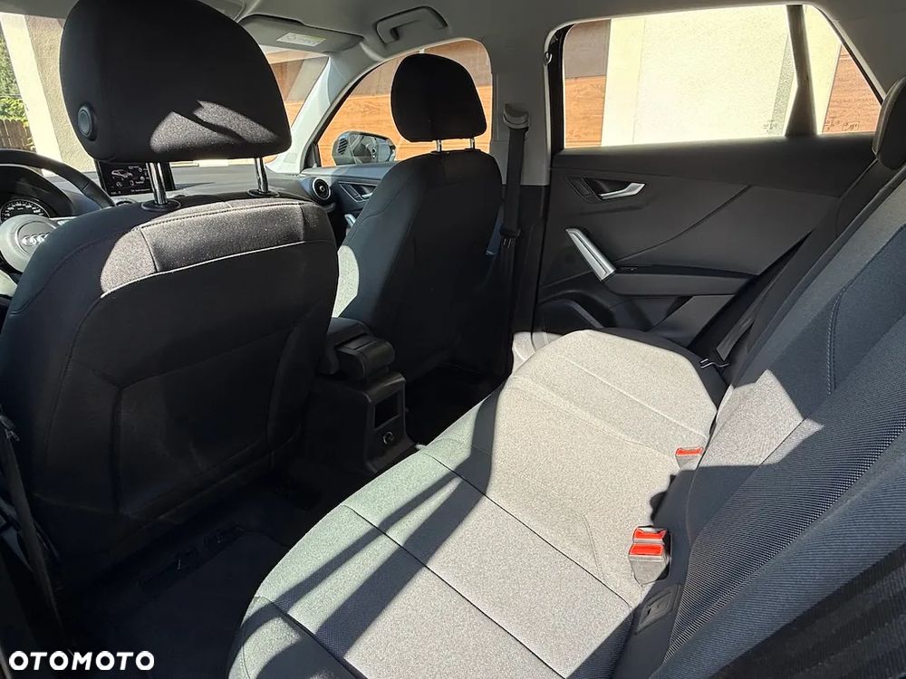Audi Q2 35 TFSI S tronic - 12