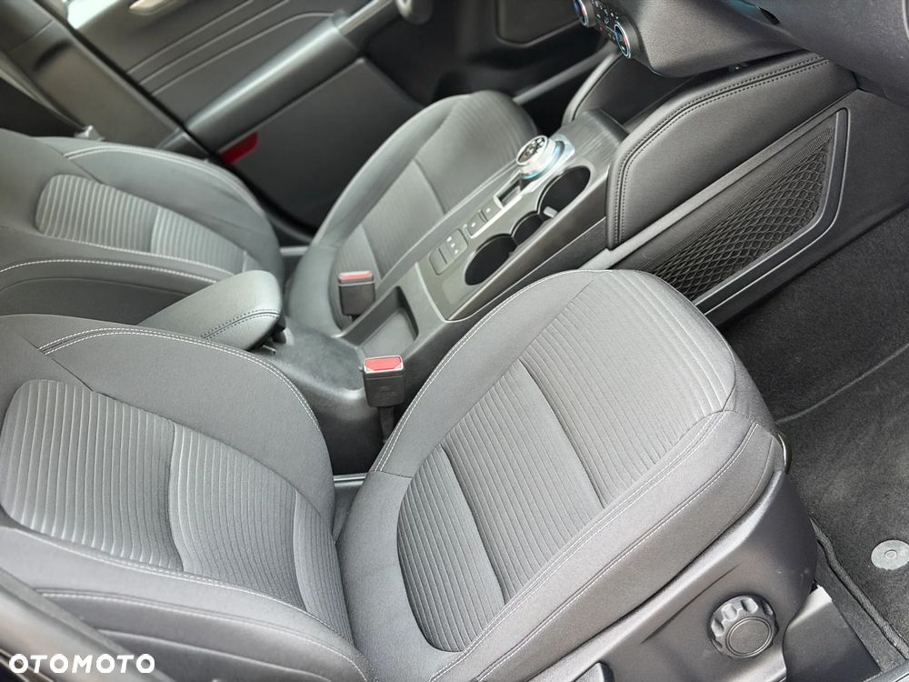 Ford Kuga 2.0 EcoBlue 4x4 TITANIUM - 32