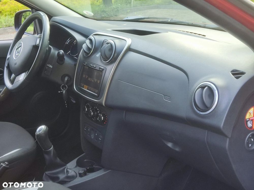 Dacia Sandero Stepway TCe 90 (S&S) Prestige - 16