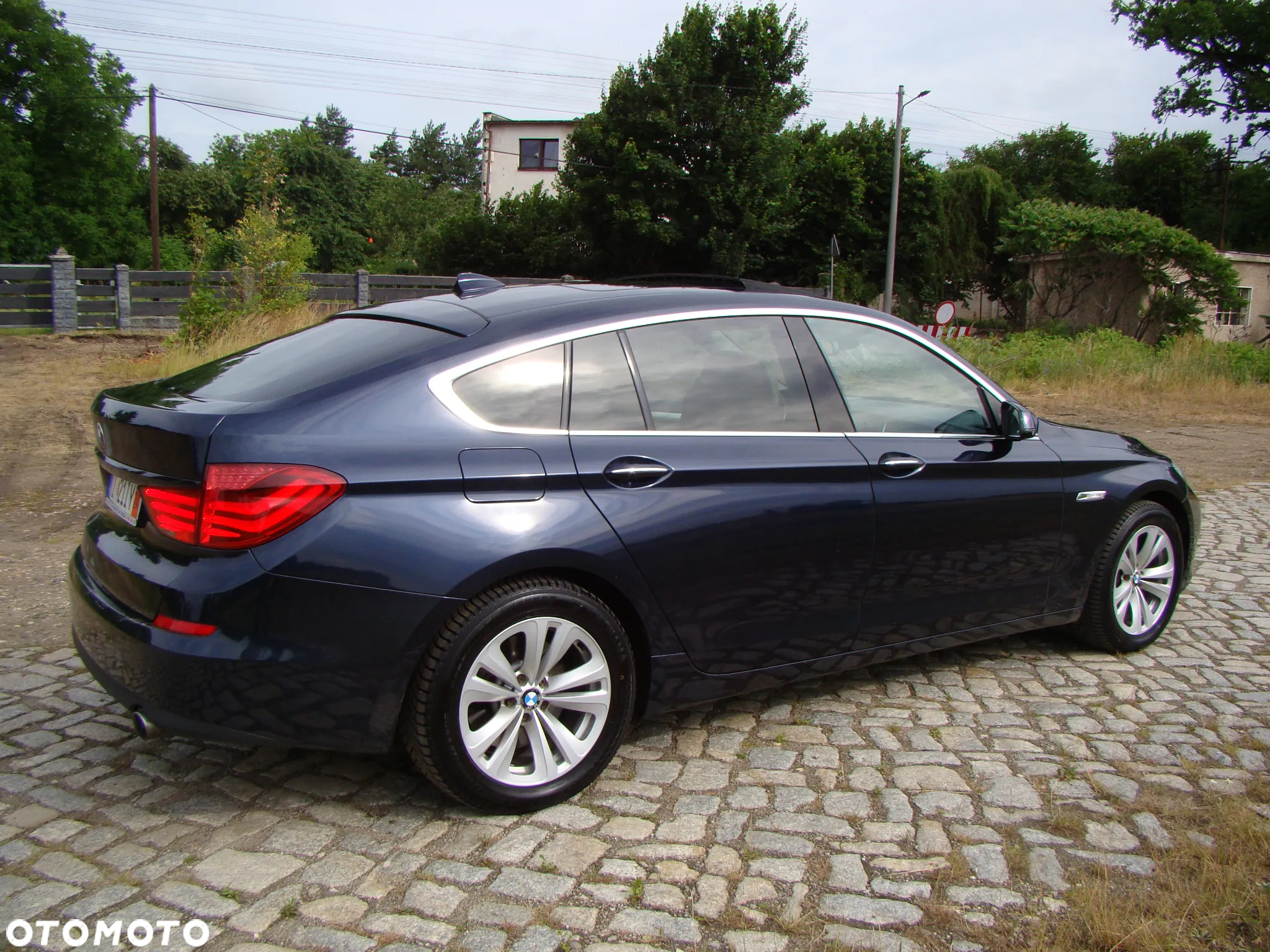 BMW 5GT - 10