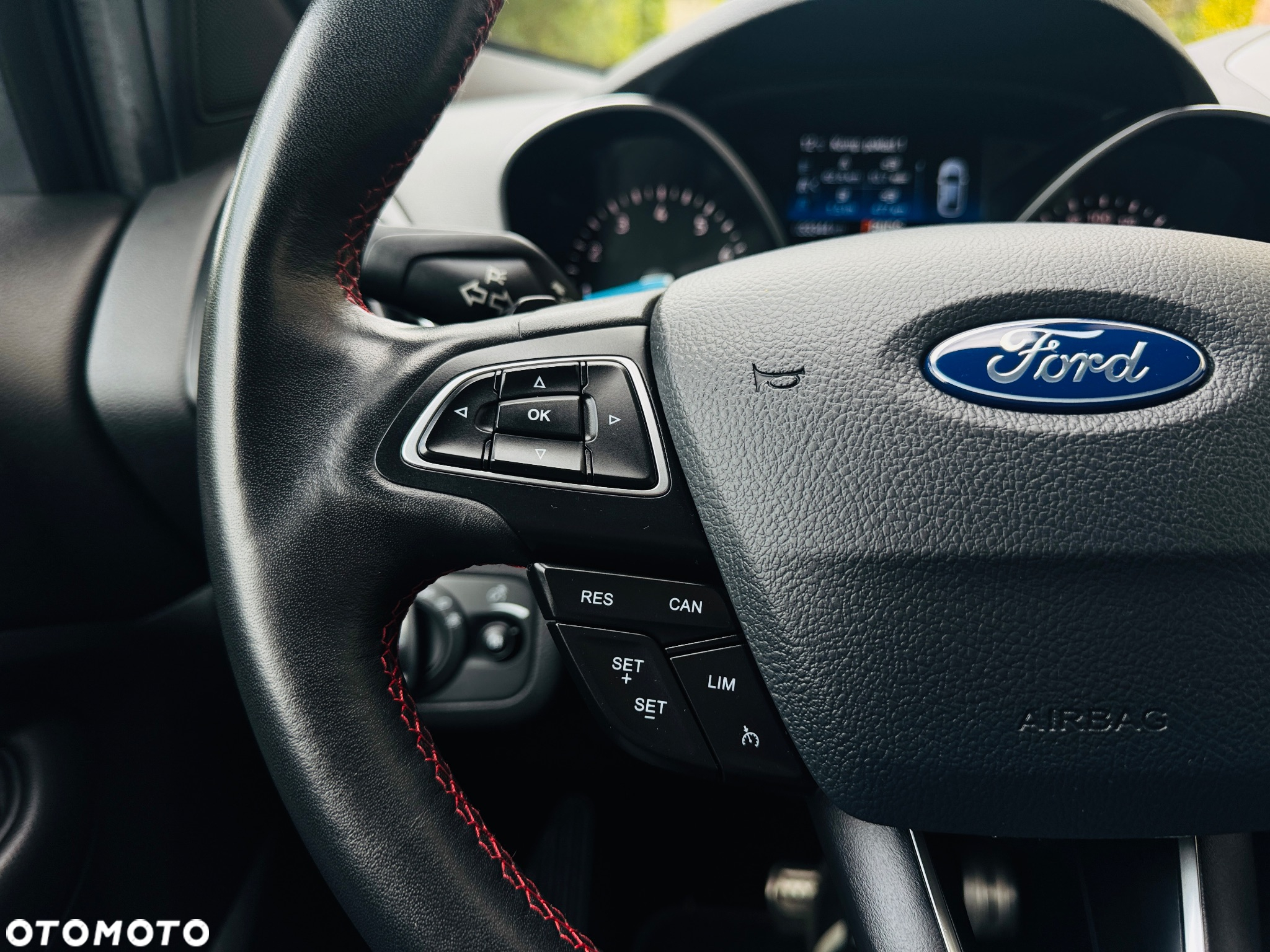 Ford Kuga 1.5 EcoBoost 4x4 ST-Line - 25