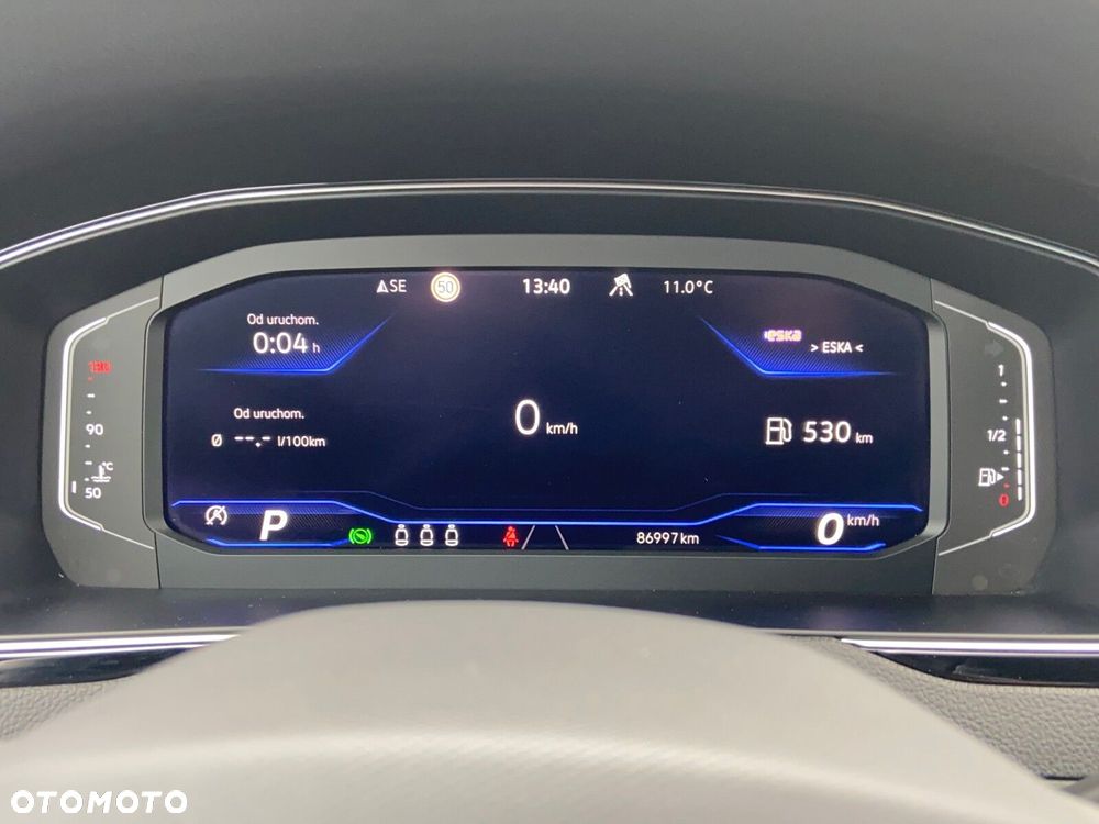 Volkswagen Passat - 15