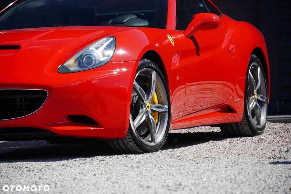 Ferrari California - 5