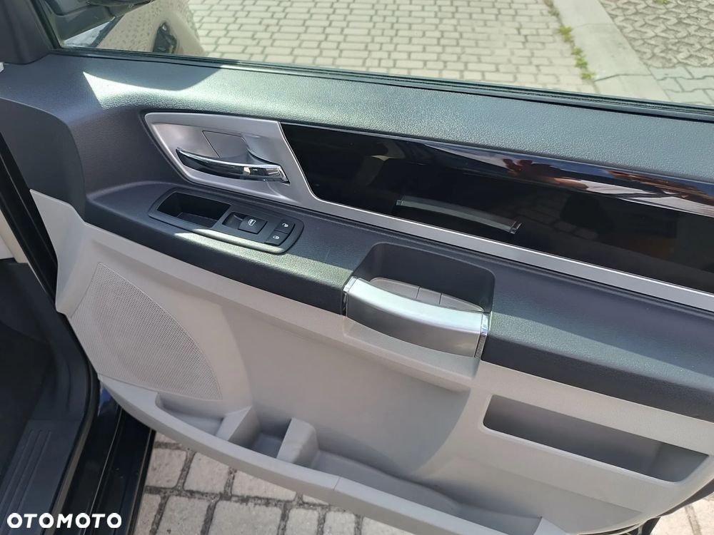 Chrysler Grand Voyager 2.8 CRD Automatik Limited - 19
