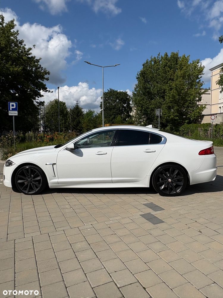 Jaguar XF 3.0 V6 D S Premium Luxury - 4